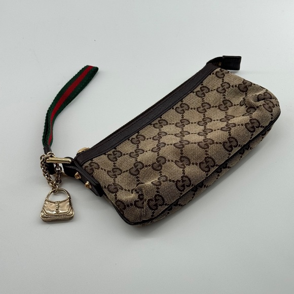 Gucci Pouch - Picture 1 of 9